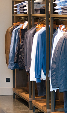 賦能鞋帽零售 東莞易得網絡服裝新零售解決方案